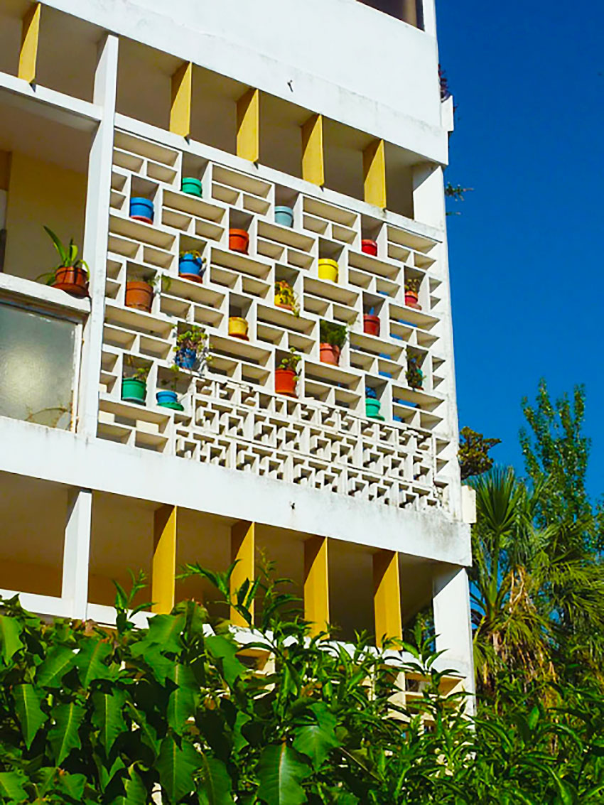 Faro, a modernist city